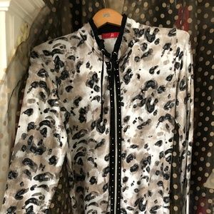 Lea H Designer Top from Germany, Lg